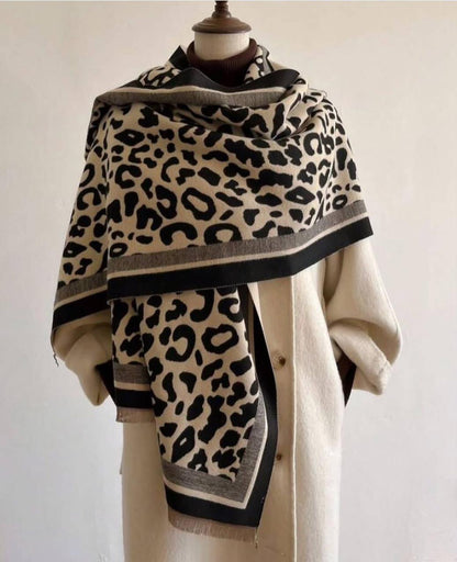 scarf tiger