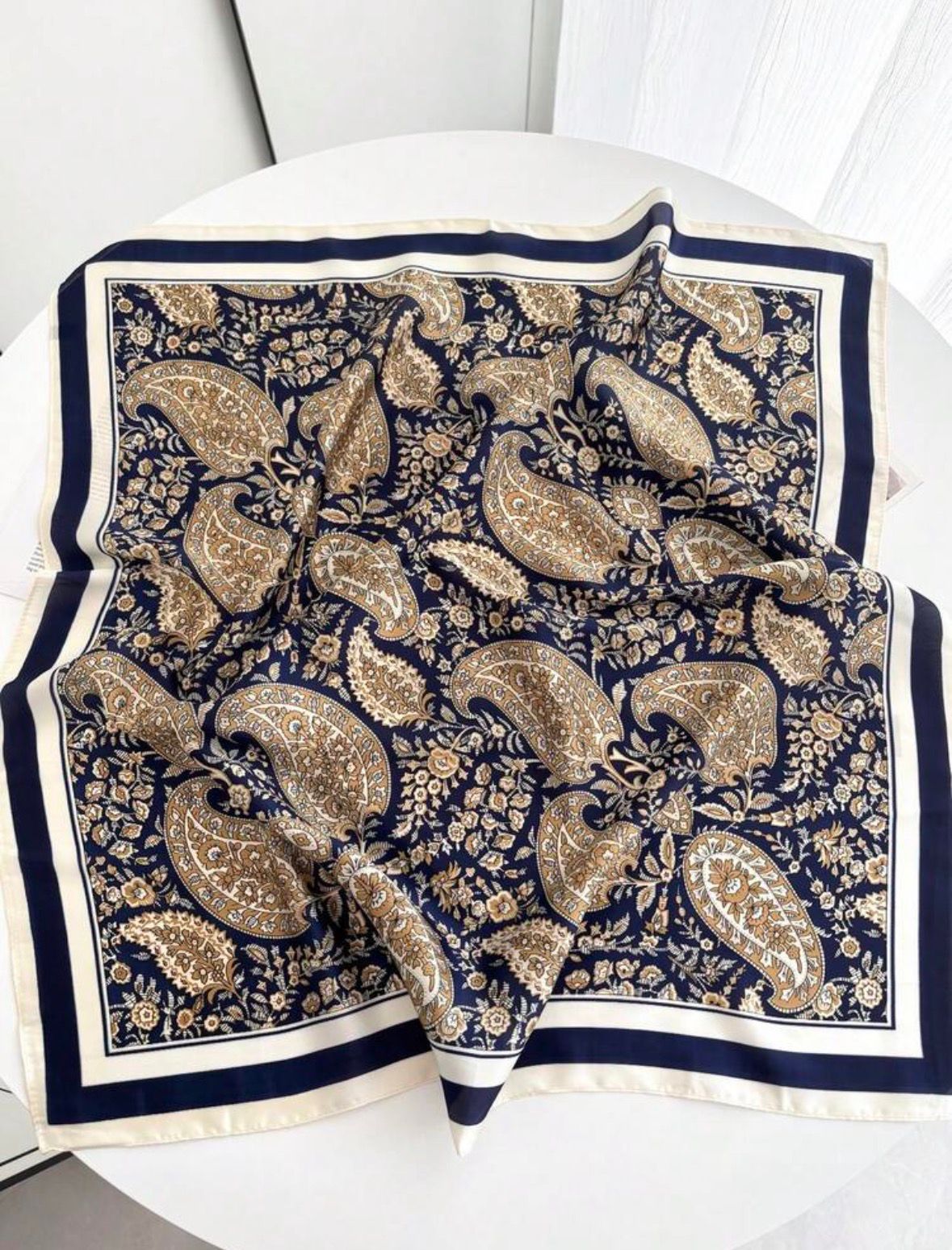 Scarf Dimensions 70*70 CM