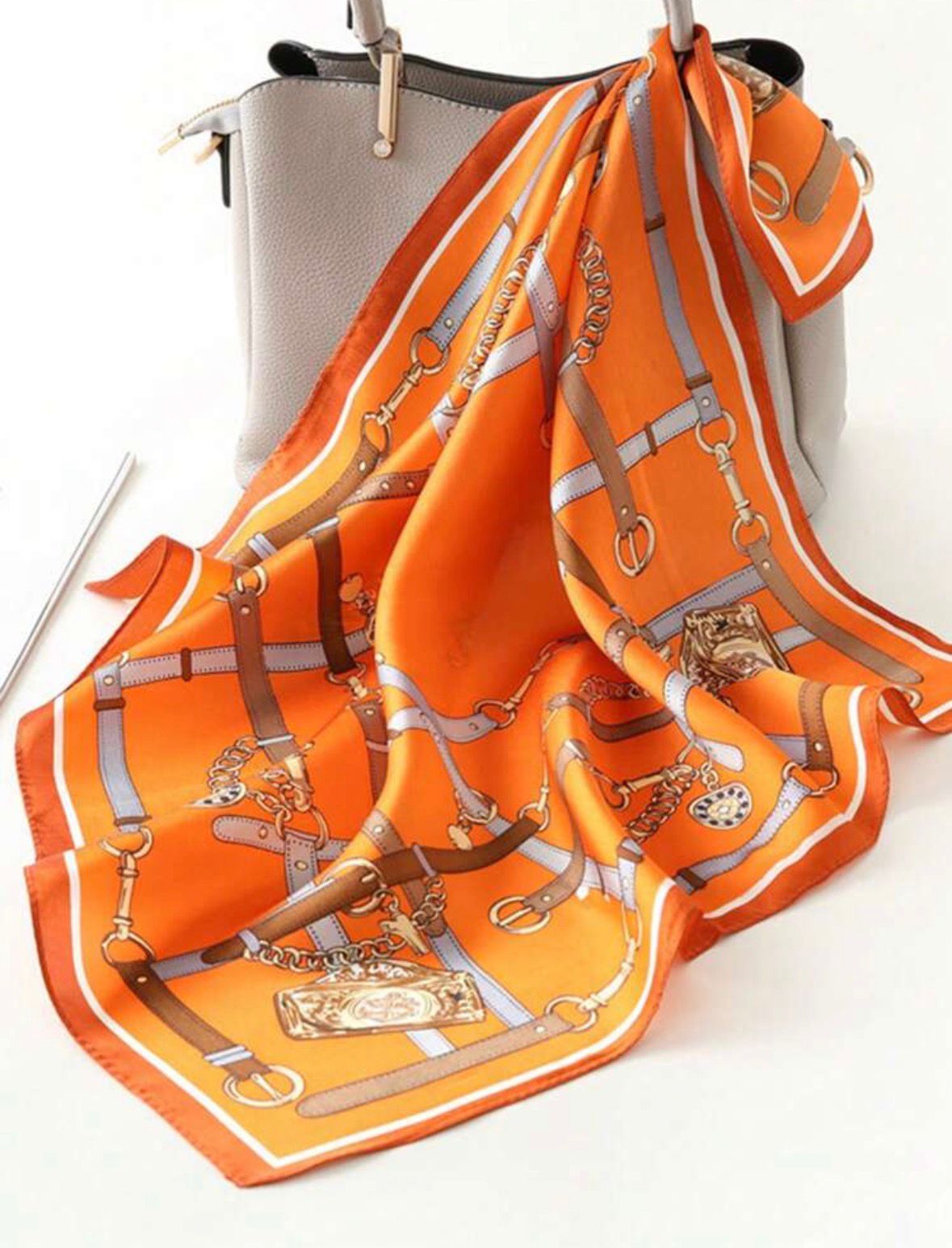 Scarf Dimensions 70*70 CM